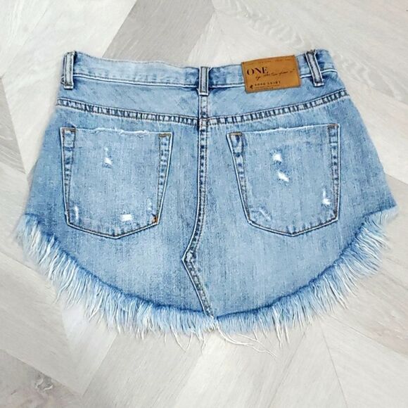 ONE TEASPOON,Women’s Denim,40/40 MINI SKIRT, BUTTON FLY - SIZE 24 - Picture 5 of 9